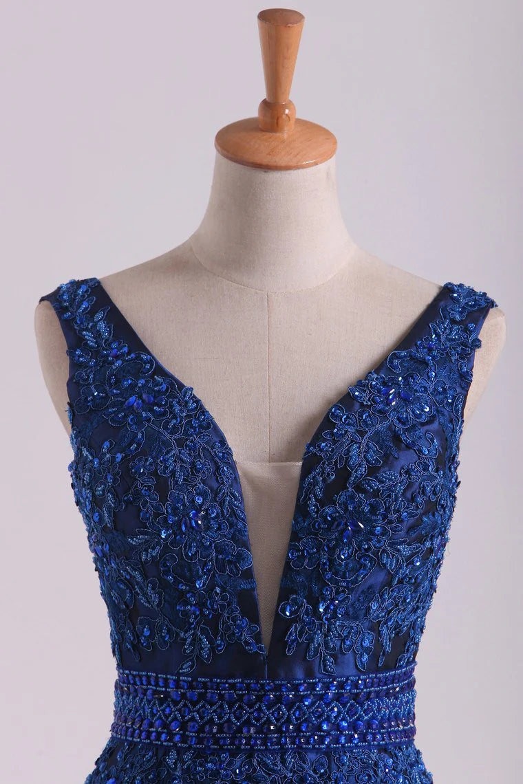 V Neck Mermaid Party Dresses Taffeta With Beads And Applique Sweep Train